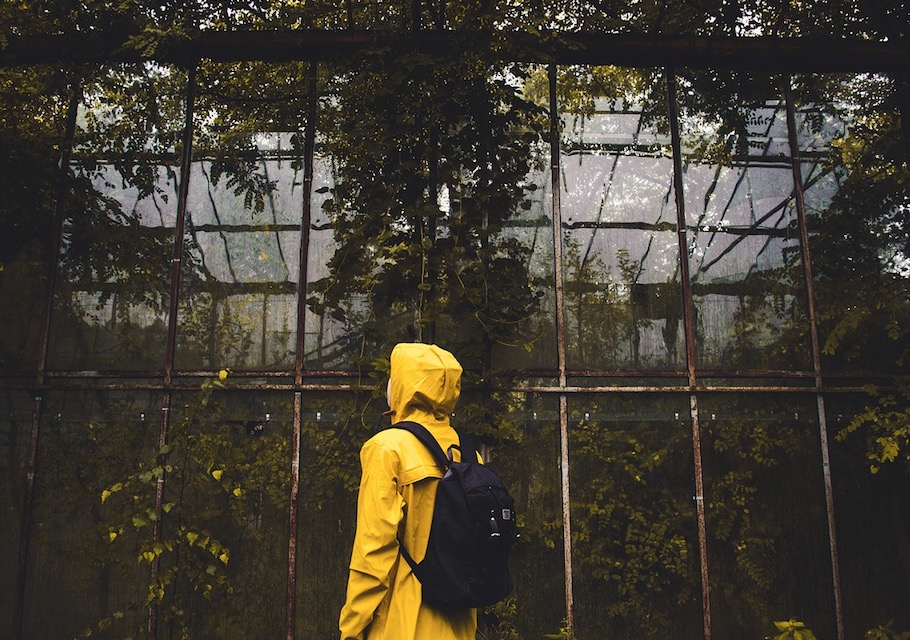 Raincoat fabric knowledge features What is the best raincoat fabric